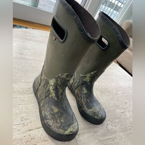 Bogs boots